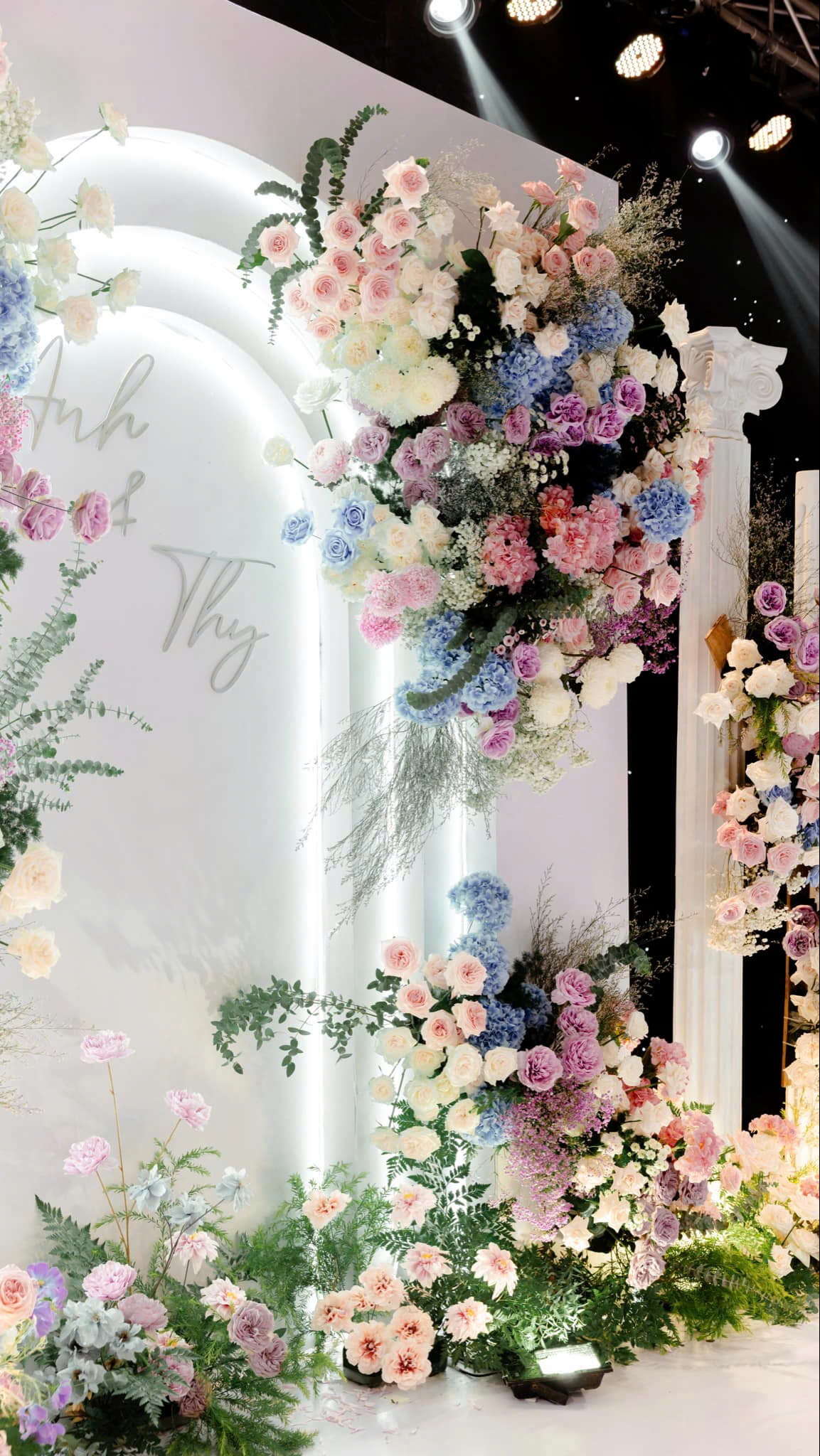 BACKDROP CHỤP HÌNH SÂN KHẤU