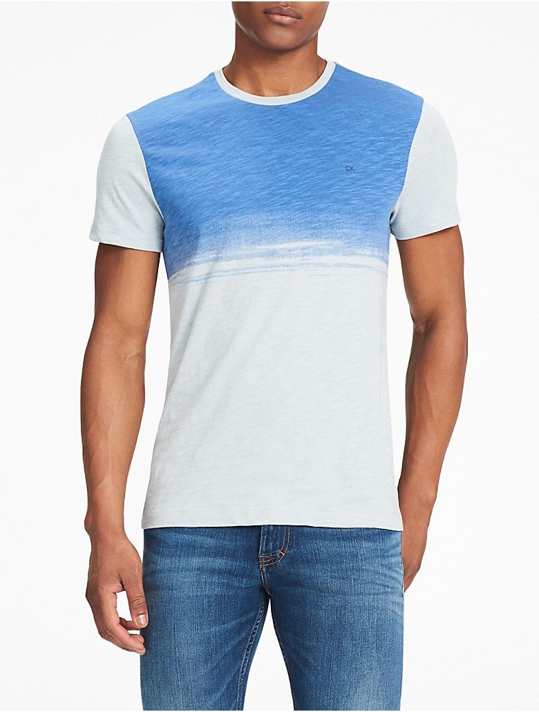 Áo thun Calvin Klein - CK T.shrit không cổ xanh phối Logo CK