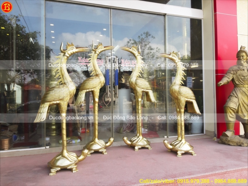 Top 7 mẫu hạc đồng cho nhà thờ tổ đẹp nhất mọi thời đại