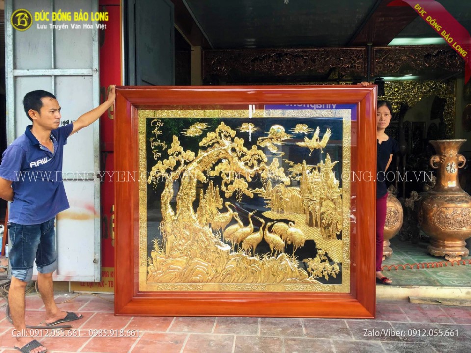 tranh tùng hạc bằng đồng đẹp