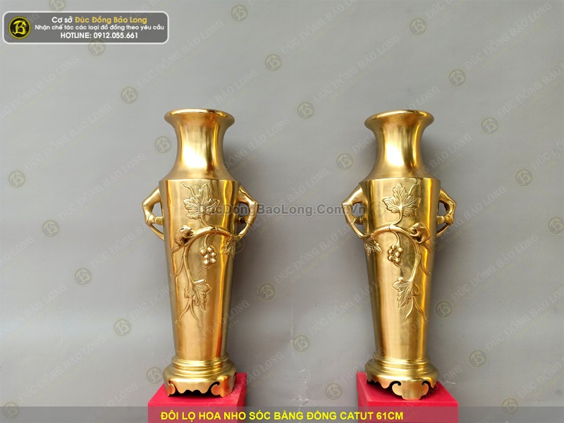 lọ hoa nho sóc bằng đồng