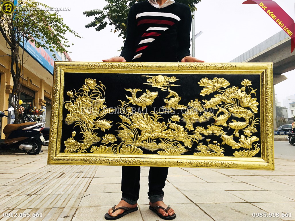 Tranh cửu ngư hoa sen 1m27 khung liền đồng