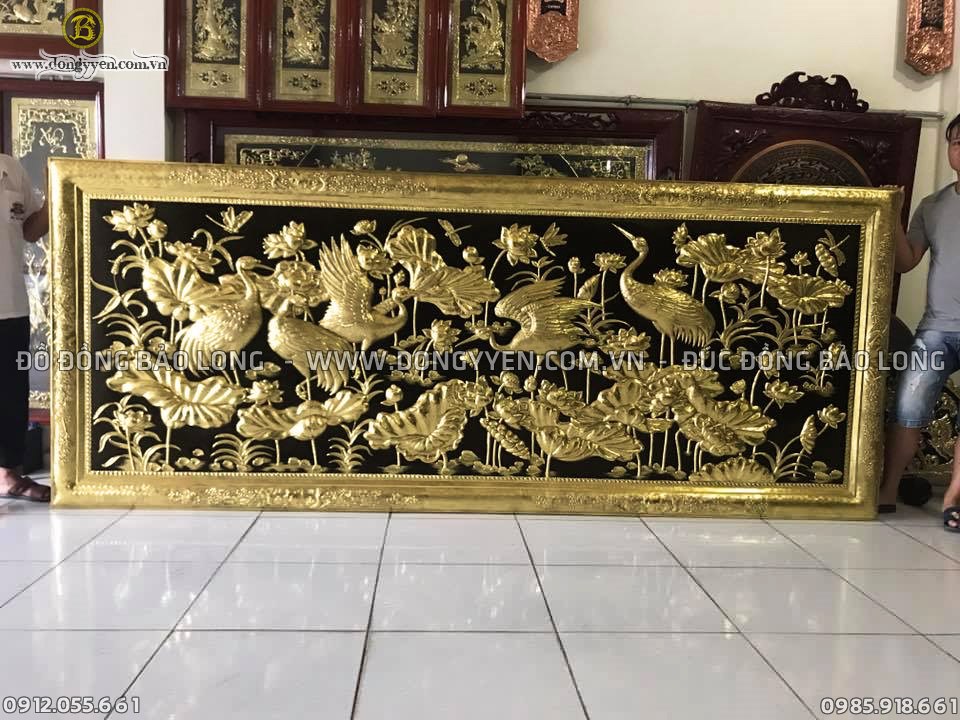 Tranh sen hạc khung liền đồng dài 3m21 cao 1m45