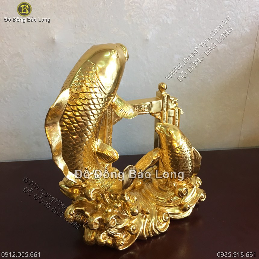 Đặt tượng cá chép tốt cho đường quan lộ, học hành thi cử