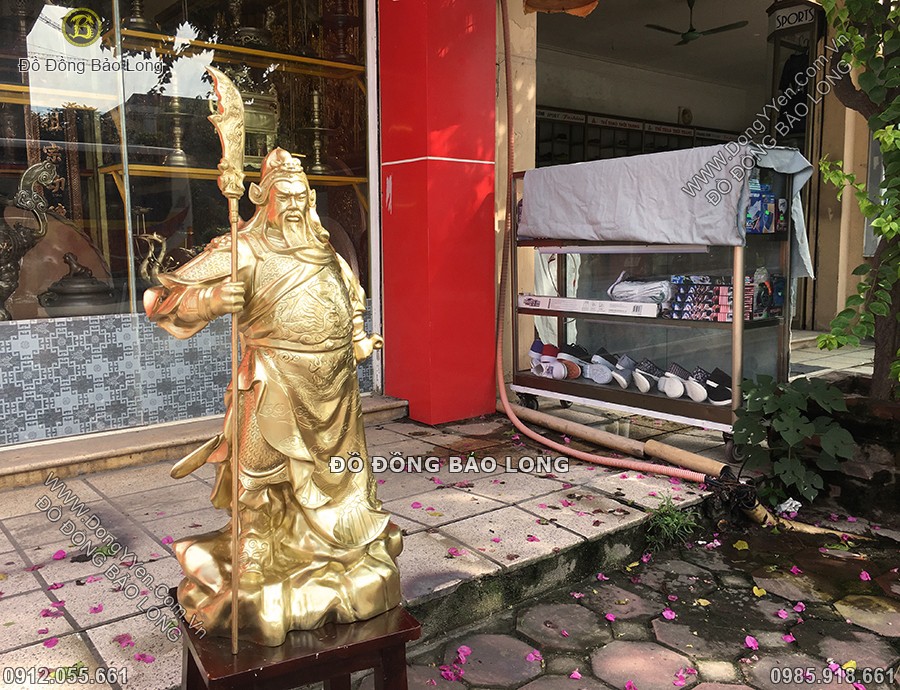 Tượng quan công đứng cao 69cm bằng đồng katut tại ShowRom Đúc Đồng Bảo Long