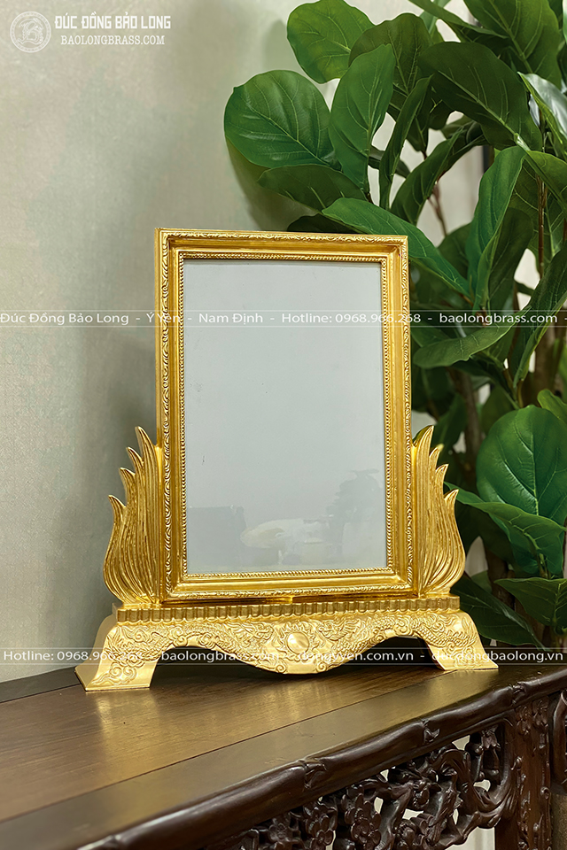 Khung Ảnh Thờ Bằng Đồng Đỏ Dát Vàng 9999 Cao 41Cm