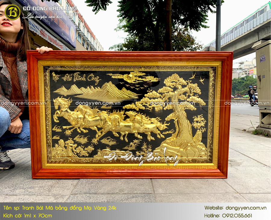 Tranh Bát Mã mạ vàng 24k 1m1 x 70cm cho khách Hà Nội