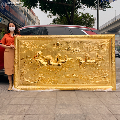 Tranh Mã Đáo Thành Công Bằng Đồng Khung Liền Đồng Mạ Vàng 2m31x1m27