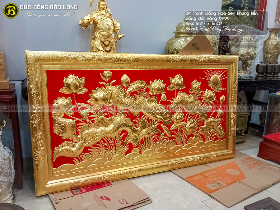 Tranh Hoa Sen Bằng Đồng Dát Vàng 9999 Chạm Kỹ 1m97x1m07