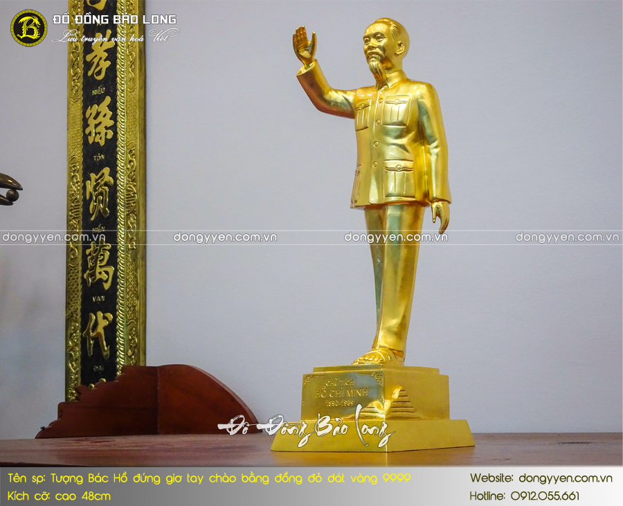 Tượng Bác Hồ vẫy tay chào bằng đồng dát vàng 9999 48cm