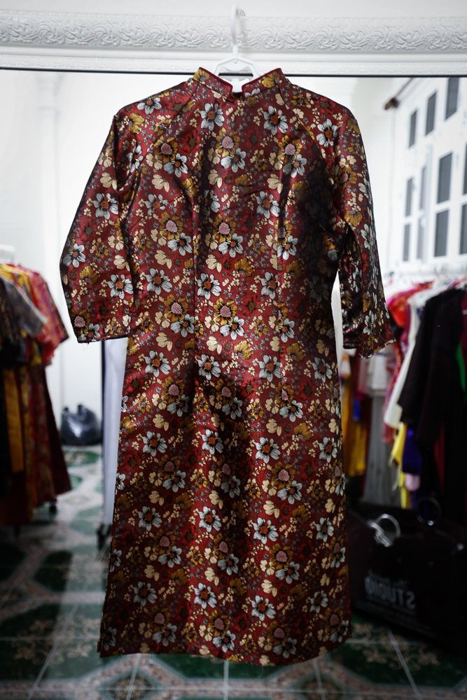 ao-dai-gam-cach-tan-01-7.jpg