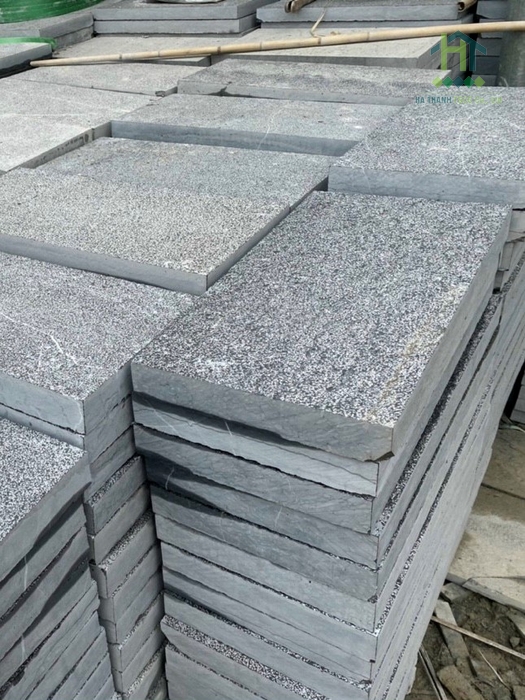 Đá đen băm nhám toàn phần