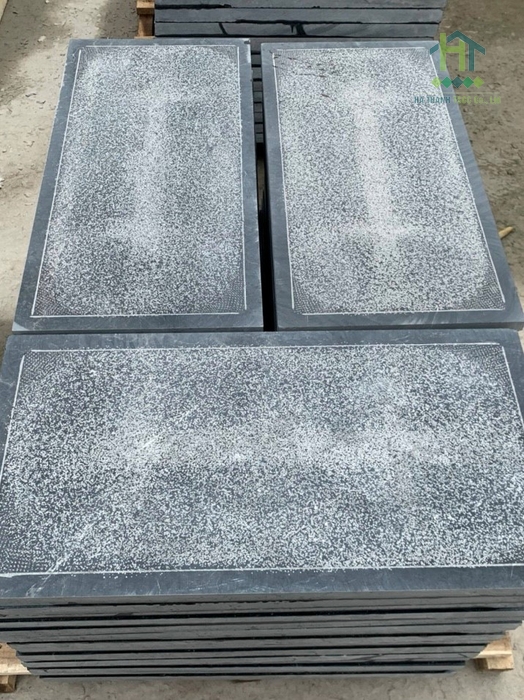 Đá đen băm trừ viền