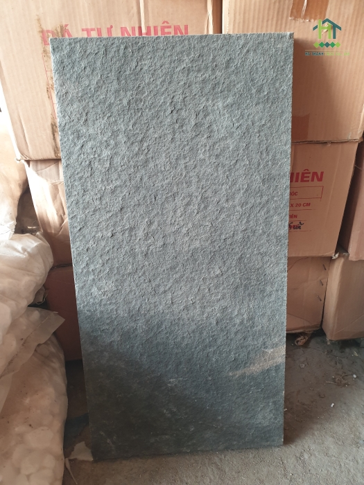 Đá xám bazan khò lửa