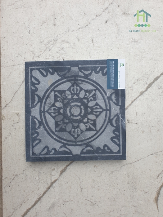 Đá xanh đen phun cát họa tiết