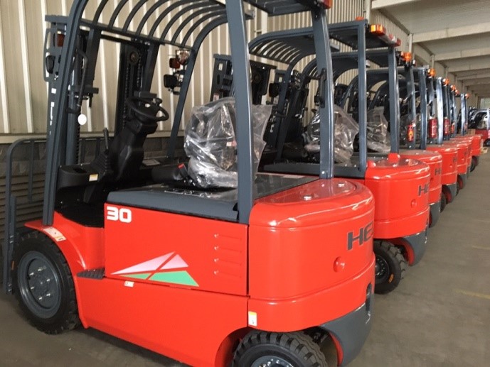 xe-nang-dien-trung-quoc-3-tan