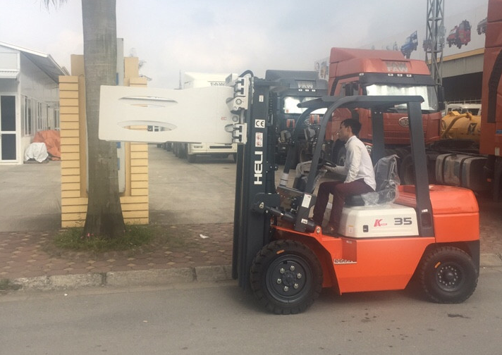 xe nâng heli kẹp bông, sợi