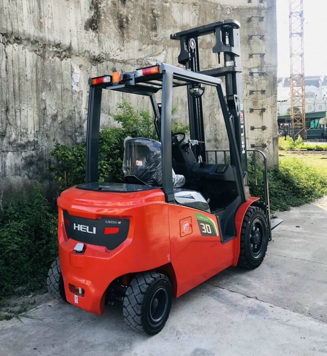 xe-nang-heli-cpd30-3-tan-lithium