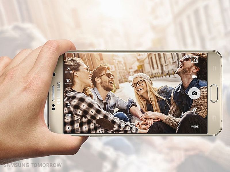 Điểm danh 4 smartphone chụp hình đẹp nhất 2015