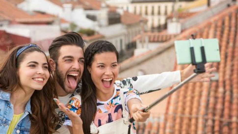 Bộ đôi smartphone chụp ảnh selfie cực tốt của Sony