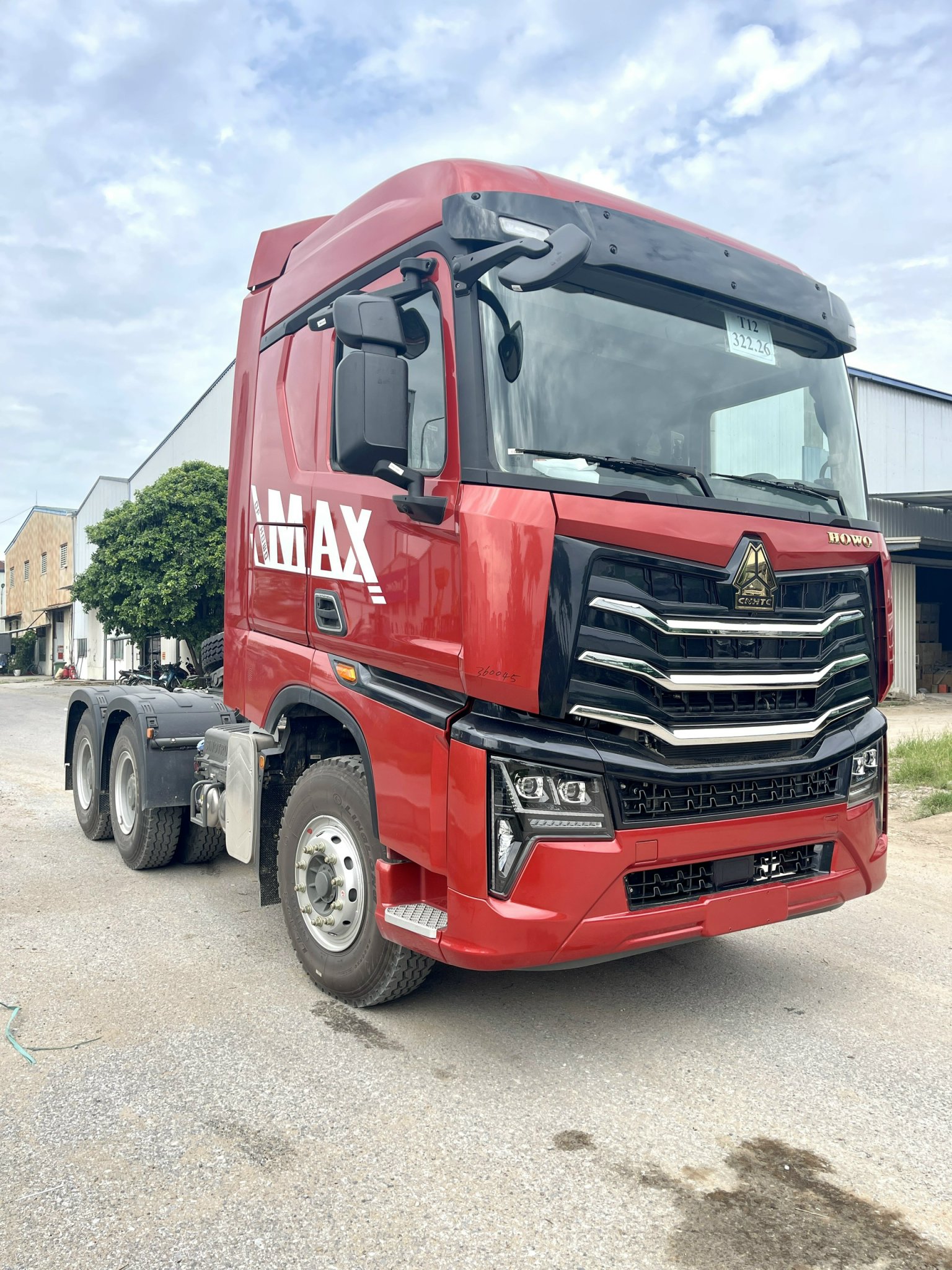 ĐẦU KÉO HOWO MAX 460HP CẦU DẦU