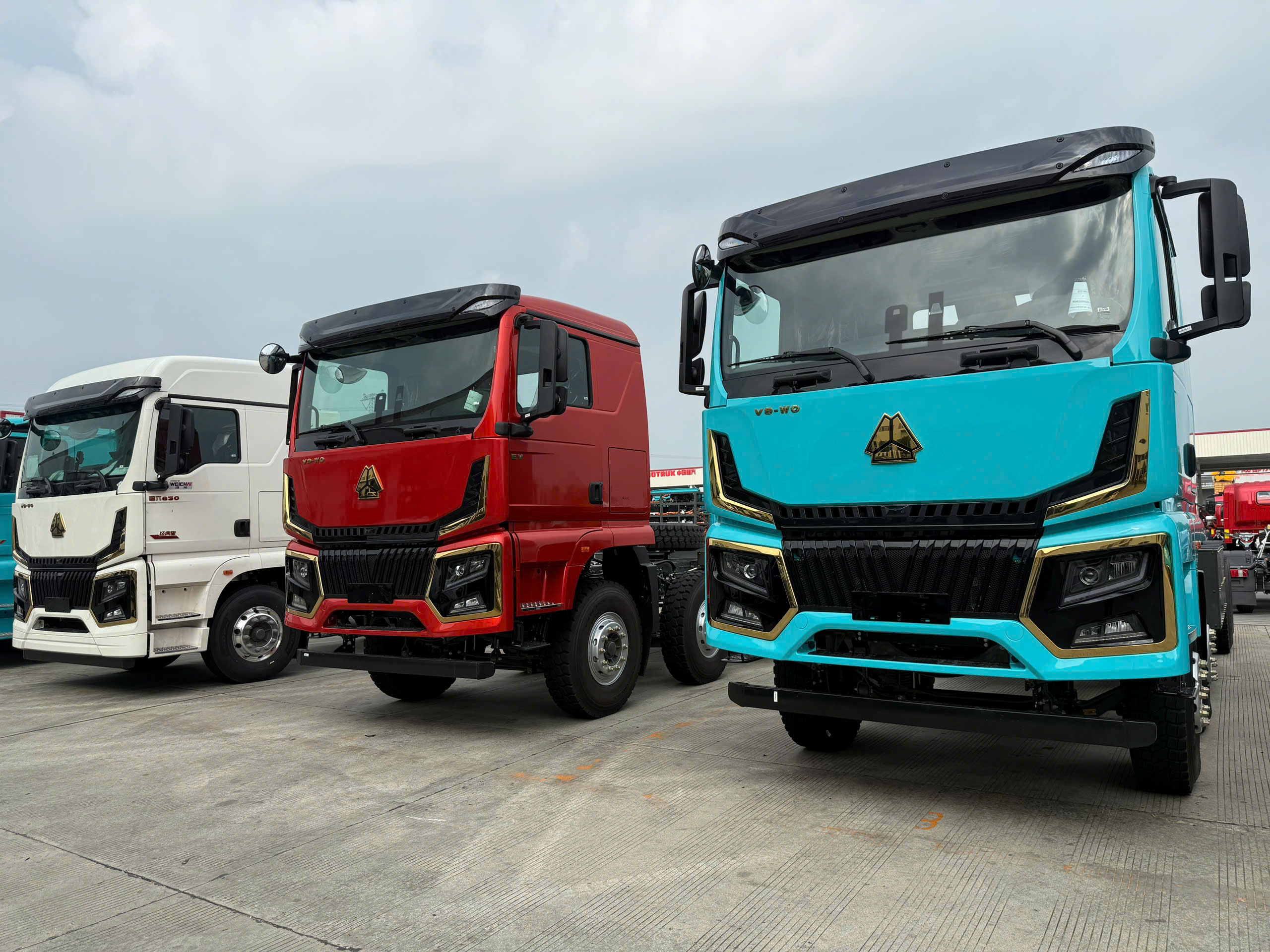 ĐẦU KÉO ĐIỆN HOWO CABIN V9 CAO CẤP