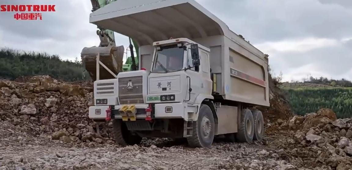 XE BEN MỎ HOWO CHẠY ĐIỆN