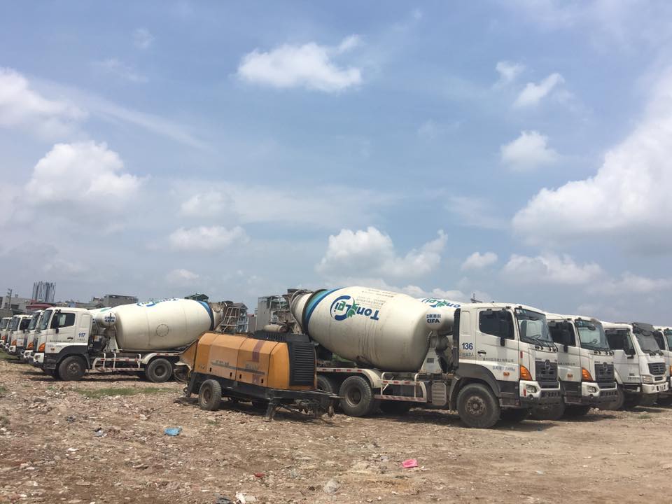 XE TRỘN HINO CŨ, XE BƠM BÊ TÔNG CŨ