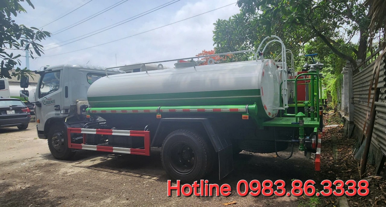 XE NƯỚC RỬA ĐƯỜNG 7 KHỐI