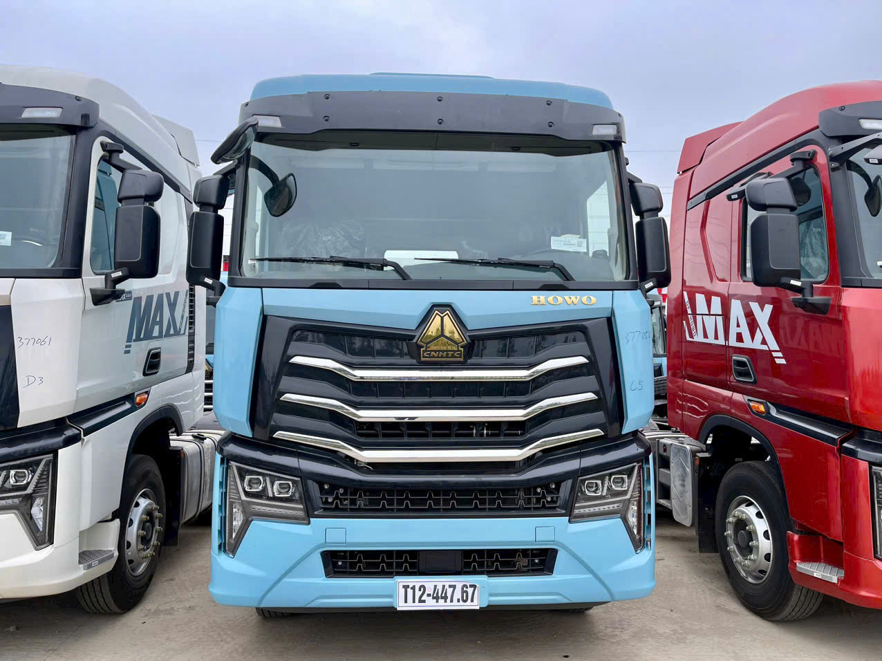 ĐẦU KÉO HOWO MAX 460HP CẦU LÁP