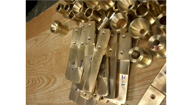 Thanh gờ bằng đồng tấm Thanh gờ bằng đồng tấm