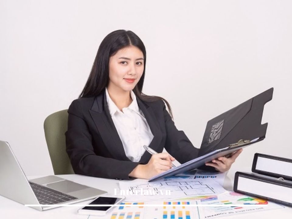 Vì sao nên thuê Luật sư của Enterlaw.vn khi thành lập công ty?