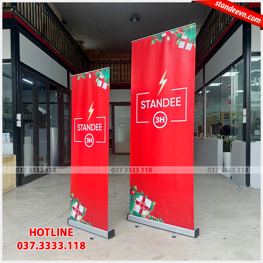 standee cuộn sắt