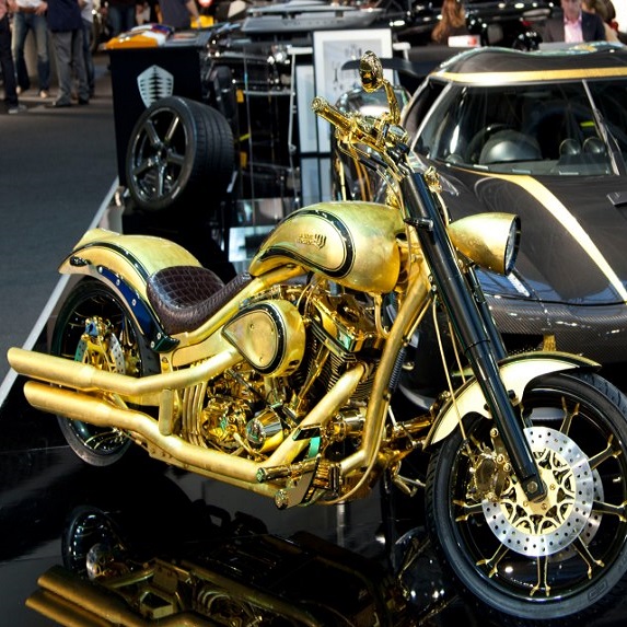 MOTOR