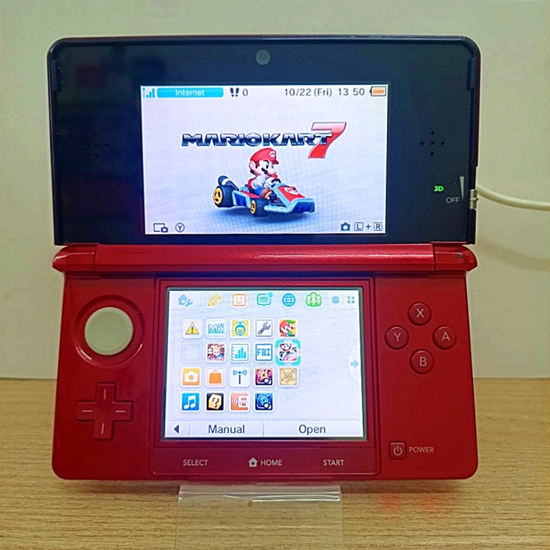 Nintendo 3DS màu đỏ JAP hàng 2nd hand đã hack---HẾT HÀNG