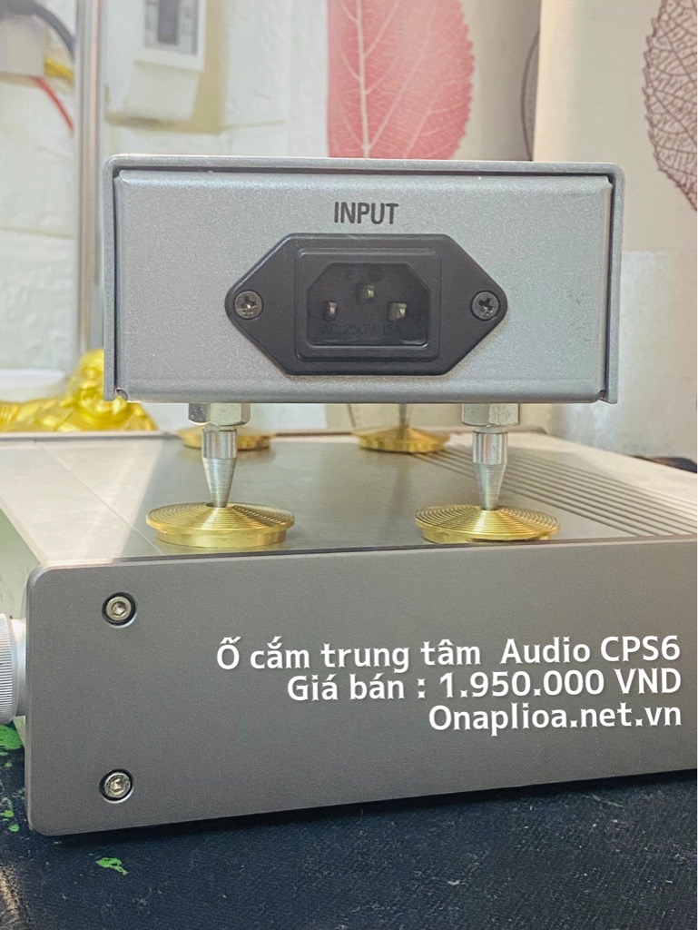 Ổ Cắm Trung Tâm Dùng Cho Audio