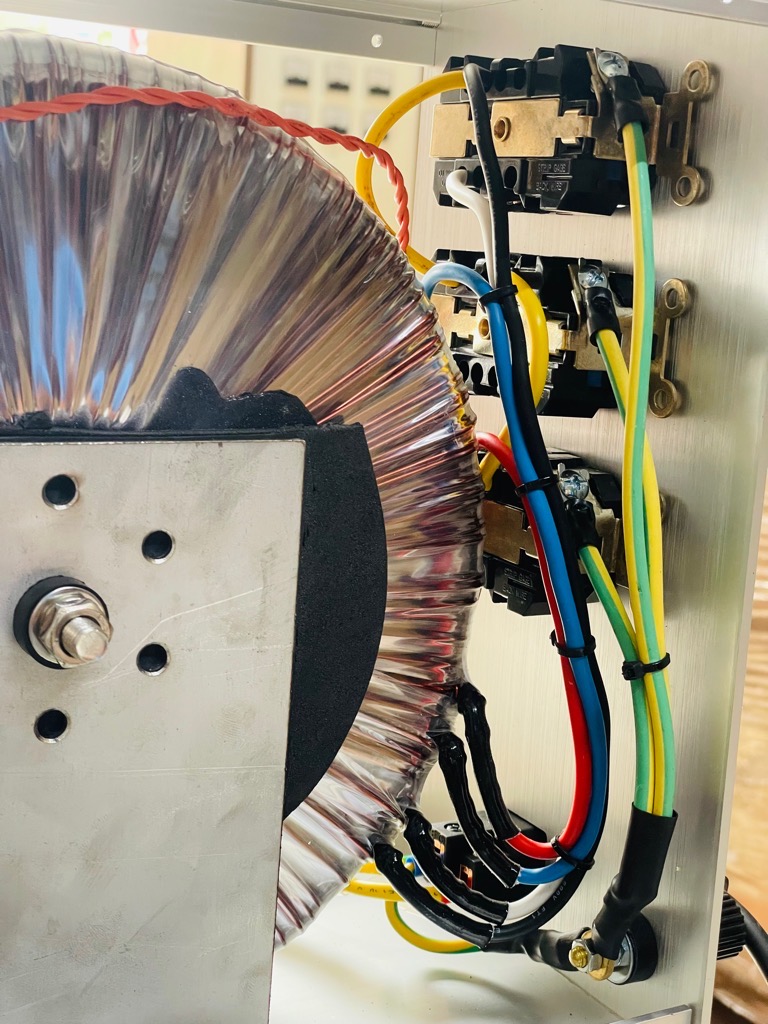 Biến áp cách ly 2Kva dùng cho Audio