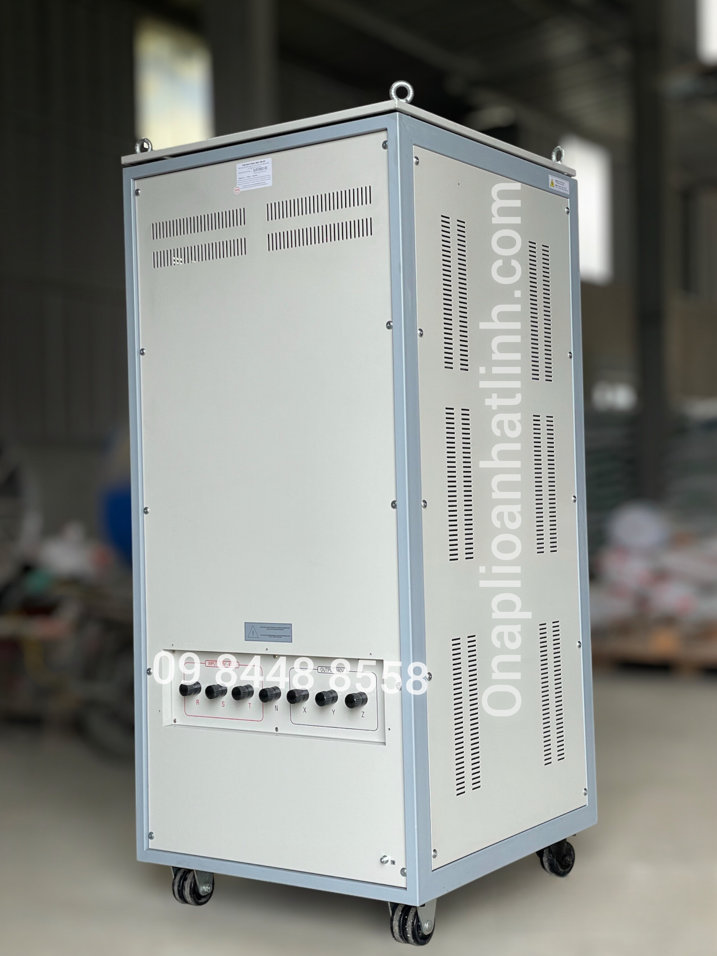 Ổn Áp LiOA 10KVA ,  LIOA  DR3-100K II