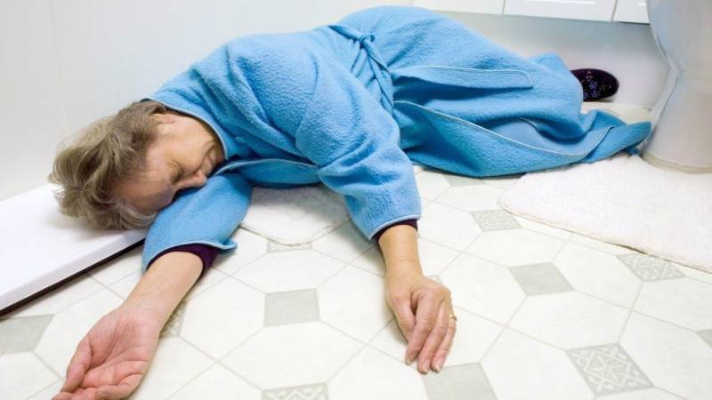 Cách phòng ngừa tại biến do tắm đêm hiệu quả