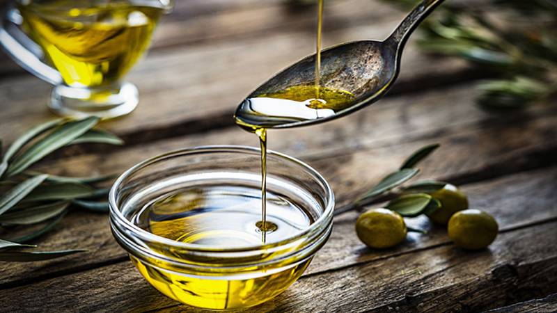 Dầu Oliu, thực phẩm người bị thiếu máu cơ tim nên lựa chọn