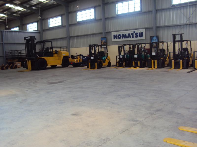 20 năm chặng đường đại lý phân phối độc quyền sản phẩm Komatsu Nhật tại Vn