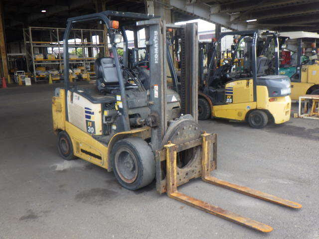 Xe nâng điện Komatsu FE30-1 (303330), sản xuất năm 2017