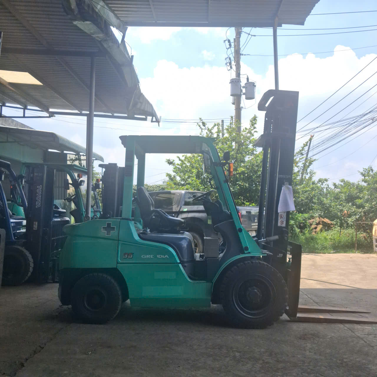 Xe nâng dầu Mitsubishi 3.5 tấn FD35AT Seri F14E-80347, sản xuất năm 2010