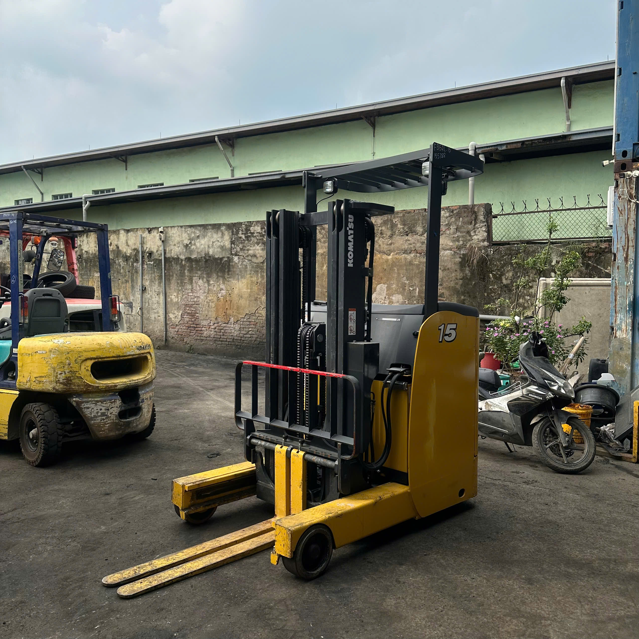 Xe nâng điện Komatsu FB15RL-15 (155788), sản xuất năm 2016
