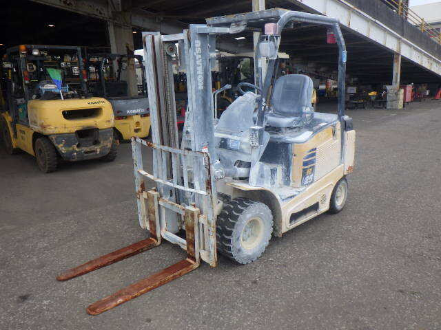 Xe nâng điện Komatsu 2.5 tấn FE25-1 Seri 308877, sản xuất năm 2020
