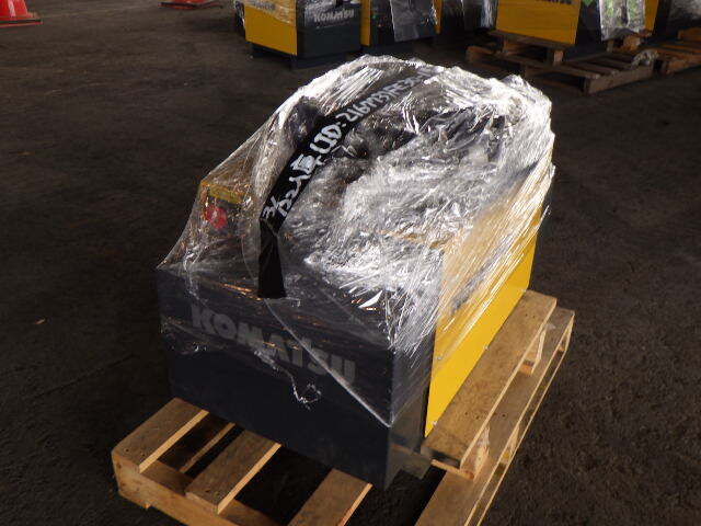 Xe nâng điện Komatsu 3 tấn FE30-1 sx 2018