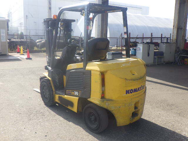 Xe nâng điện Komatsu 3.0 tấn FE30-2 Seri 320647, sản xuất năm 2021