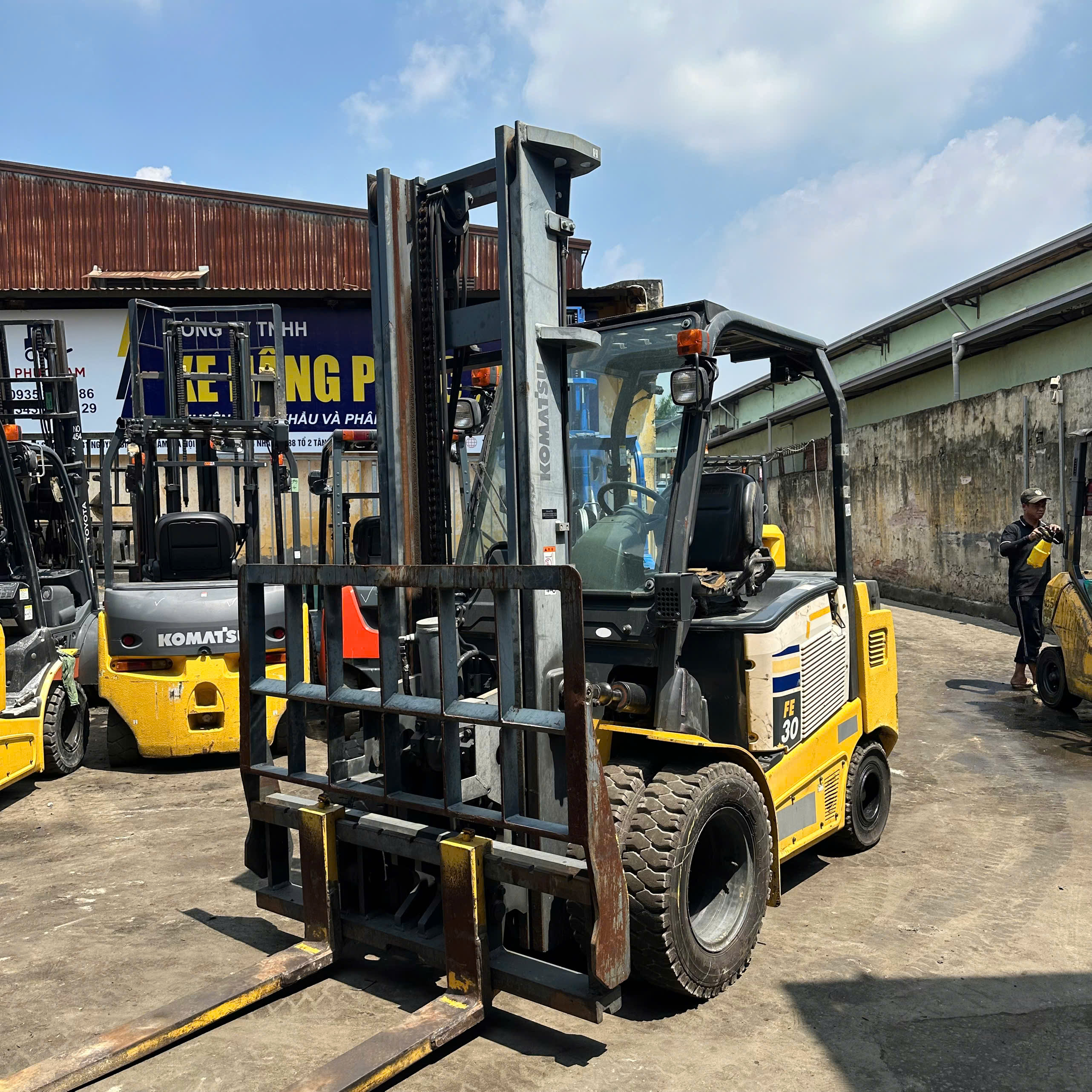Xe nâng điện Komatsu 3 tấn FE30-1 (307033) sản xuất năm 2019