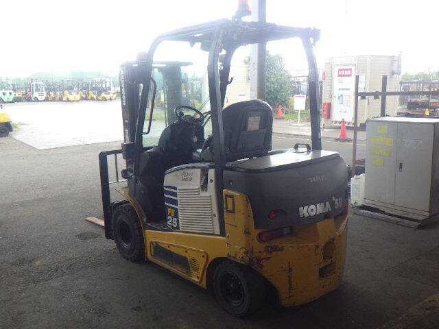 Xe nâng điện Komatsu 2.5 tấn FE25-1 (300120) sản xuất năm 2014