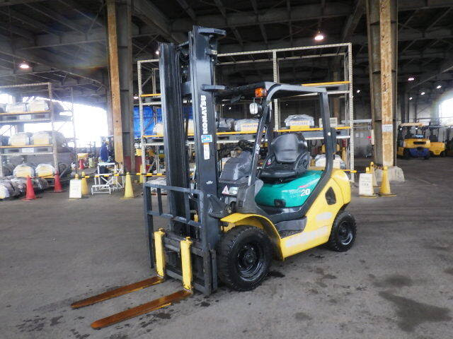 Xe nâng xăng Komatsu 2 tấn FG20C-16 (712066), sản xuất năm 2006